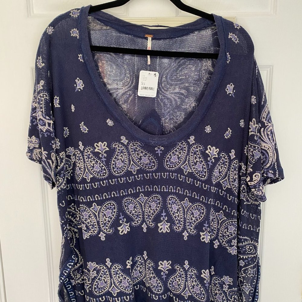 Free People NWT, XS, Navy Paisley